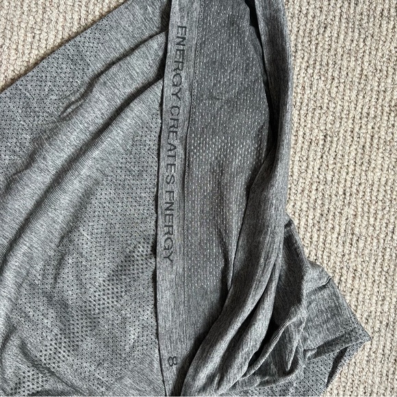 *SOLD*Lululemon Swiftly Tech Racerback Tank Size 8 - Picture 7 of 8